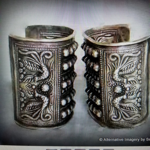 70's Vintage sterling Miao HmongTribe Jewelry - 70's Vintage Sterling Phoenix Rising Cuffs